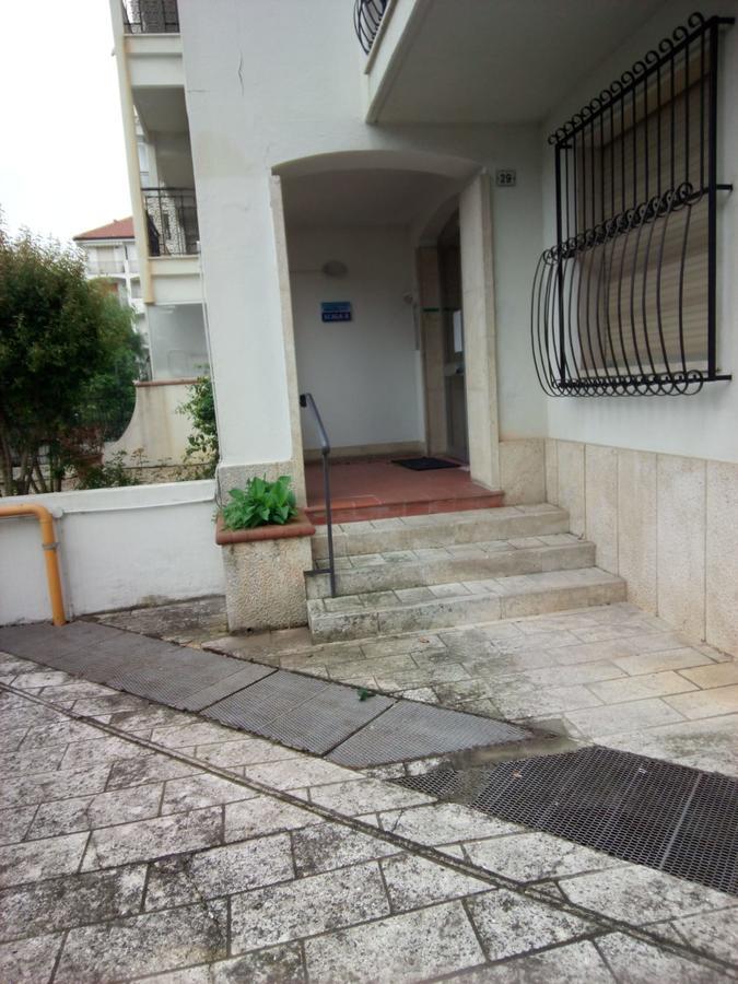 Condominio Ariazzurra S. Bart. San Bartolomeo Al Mare Ngoại thất bức ảnh